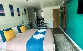 Studio Flat